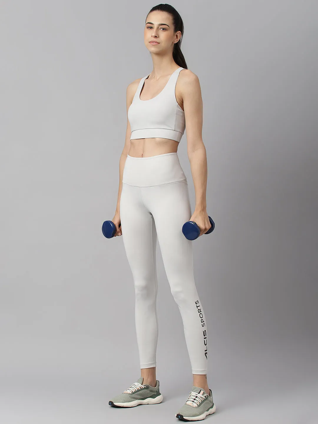 Alcis Women Light Grey Anti-Static Slim-Fit Low-Impact Sports Bra