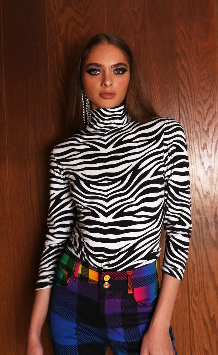 BruceGlen Zebra Print Turtleneck