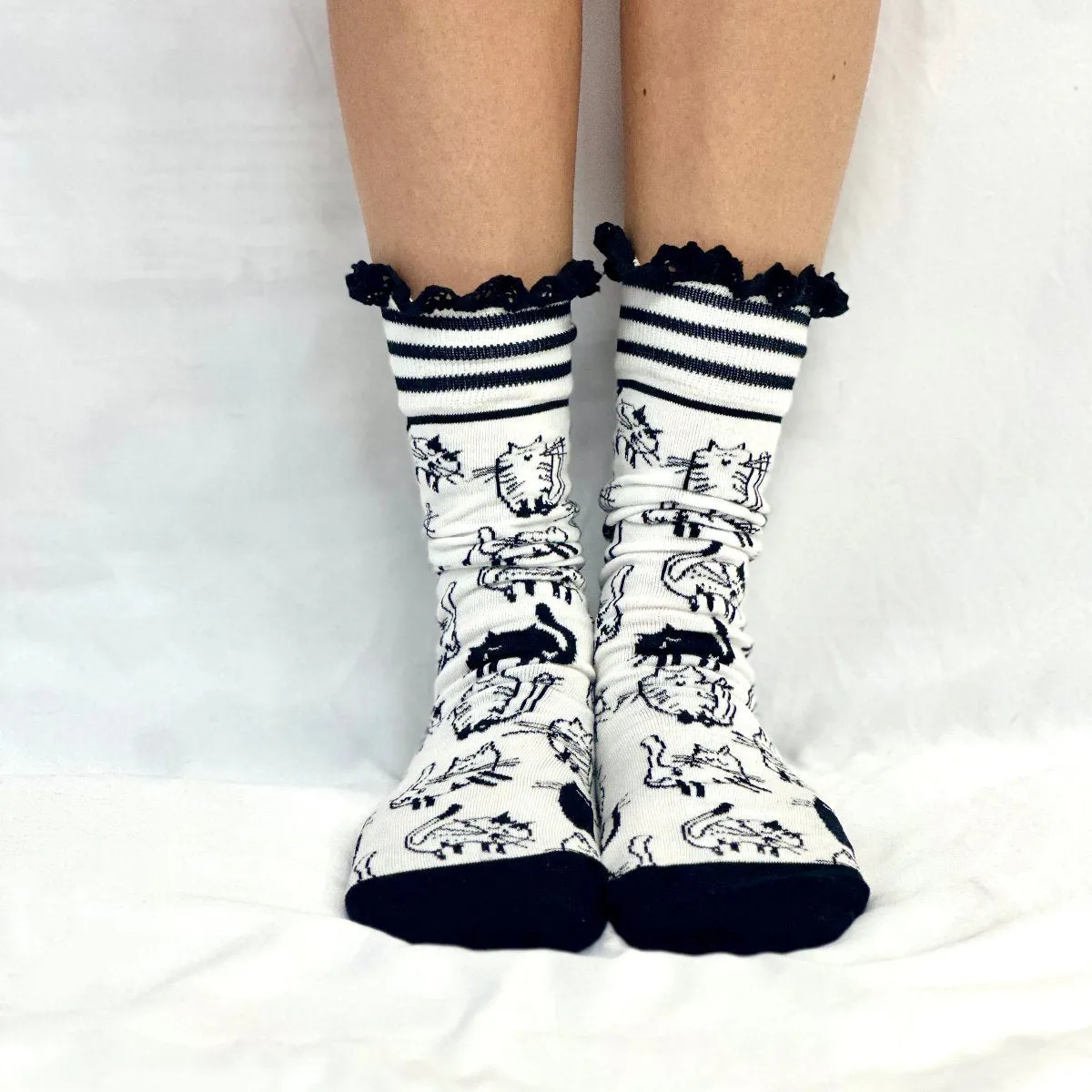 COPY CAT novelty print crew sock women's- black white