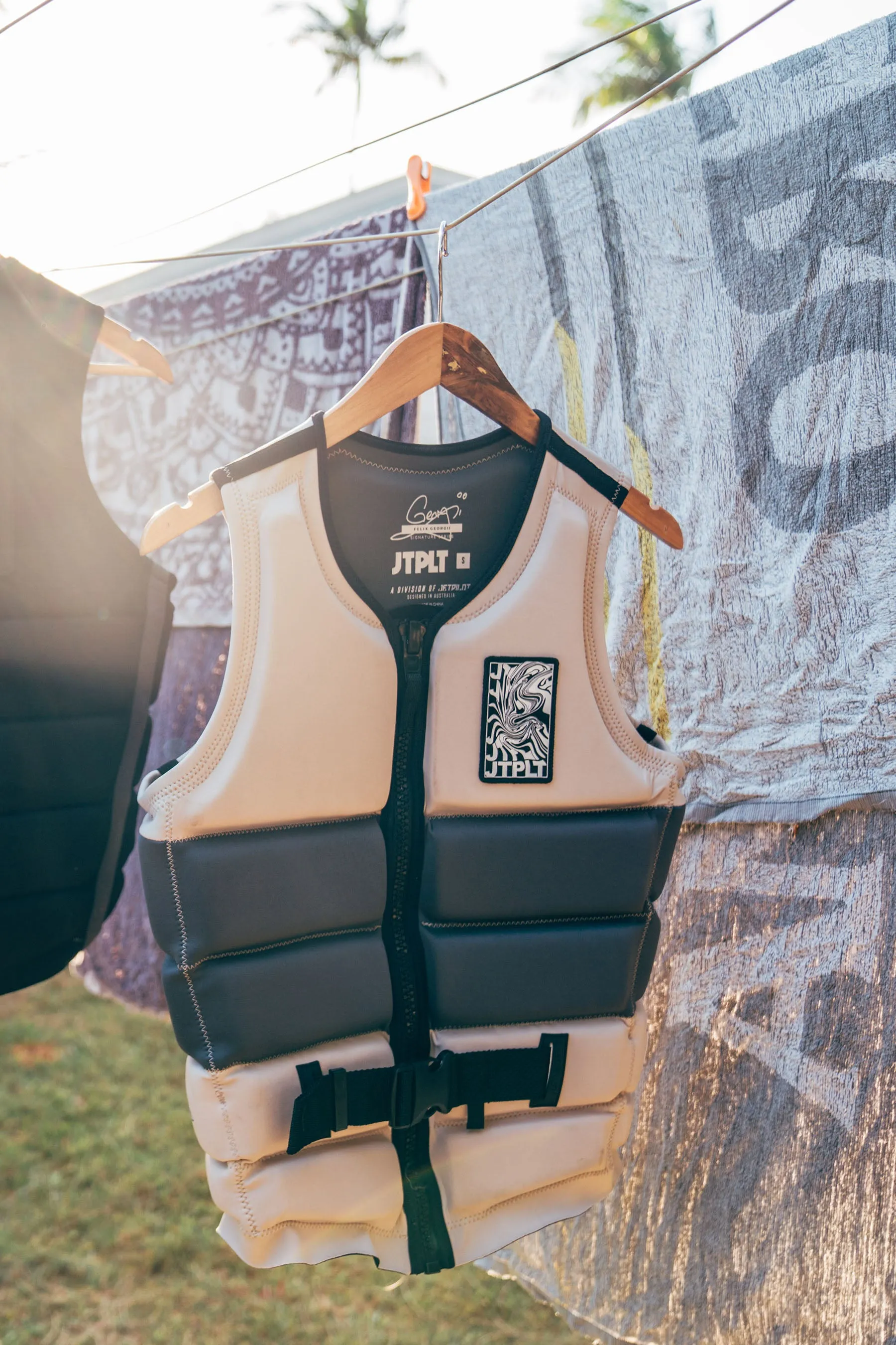 Jetpilot X1 Mens Life Jacket - Felix Georgii Signature Series - Concrete