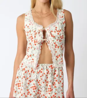 Lealie Floral Lace Top