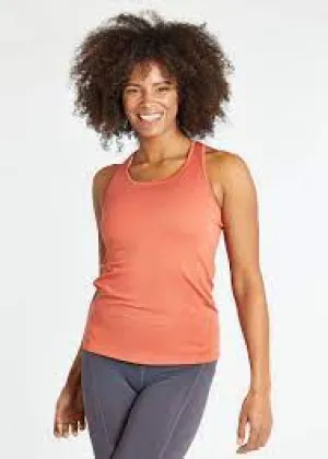 Oiselle | Flyout Racerback Tank | Women's | Garnet/Rosebud